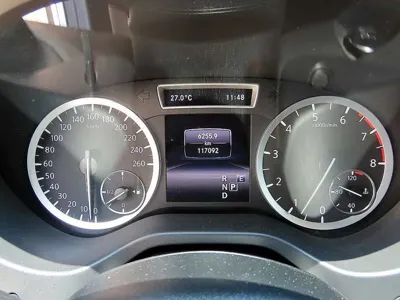 Infiniti QX30 2019, 117080 км, за 8993.04 USD - фото 9