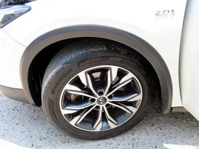 Infiniti QX30 2019, 117080 км, за 8993.04 USD - фото 19