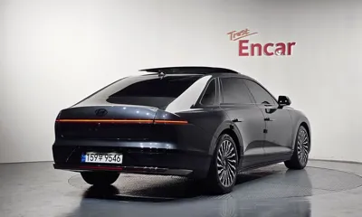 Hyundai Grandeur 2023, 14100 км, за 24684.05 USD