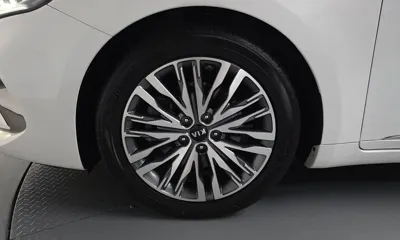 Kia K7 2020, 84953 км, за 12091.27 USD