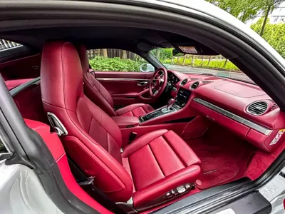 Porsche 718 2018, 26000 км, за 45448.22 USD - фото 10