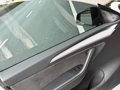 Tesla Model Y 2024, 79000 км, за 24396.08 USD