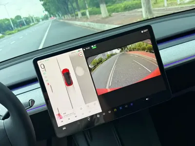 Tesla Model Y 2024, 79000 км, за 24396.08 USD - фото 11