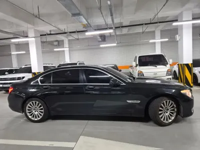 BMW 7-Series 2012, 349500 км, за 2736.16 USD