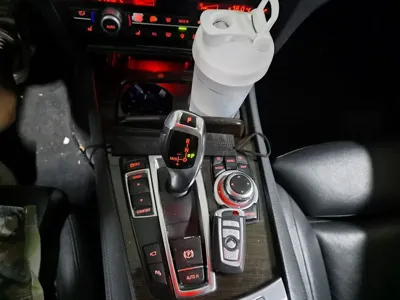 BMW 7-Series 2012, 349500 км, за 2736.16 USD - фото 16