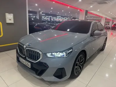 BMW 5-Series · 2024 год