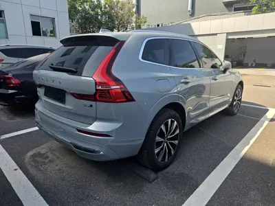 Volvo XC60 2025, 7100 км, за 28473.44 USD - фото 9