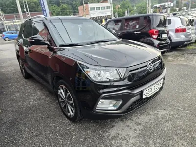 KG_Mobility_Ssangyong TIBOLI 2017, 177125 км, за 3843.65 USD