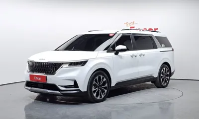 Kia Canival · 2023 год