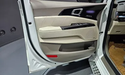 Kia Canival 2022, 51059 км, за 26847.84 USD - фото 24