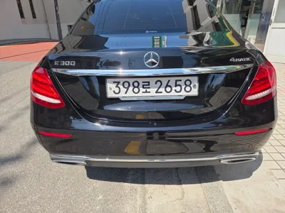 Mercedes-Benz E-Class 2020, 43000 км, за 19364.58 USD - фото 9