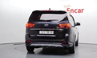 Kia Canival 2019, 88961 км, за 9172.53 USD