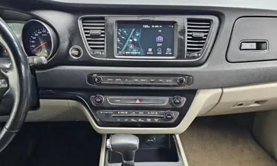 Kia Canival 2019, 88961 км, за 9172.53 USD - фото 16