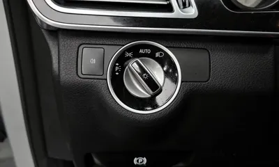 Mercedes-Benz E-Class 2014, 108555 км, за 6276.84 USD - фото 17