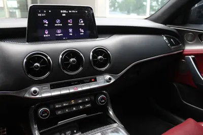 Kia Stinger 2020, 114800 км, за 10840.83 USD - фото 11