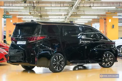 Toyota Alphard 2025, 13125 км, за 74486.14 USD