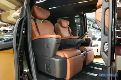 Toyota Alphard 2025, 13125 км, за 74486.14 USD - фото 12