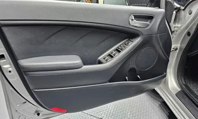Kia K3 2015, 74360 км, за 4332.41 USD - фото 24