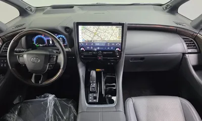 Toyota Alphard 2024, 34614 км, за 56848.27 USD - фото 7