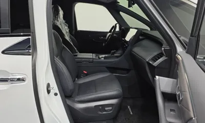 Toyota Alphard 2024, 34614 км, за 56848.27 USD - фото 11
