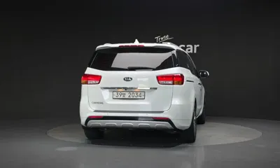 Kia Canival 2018, 187471 км, за 6440.29 USD