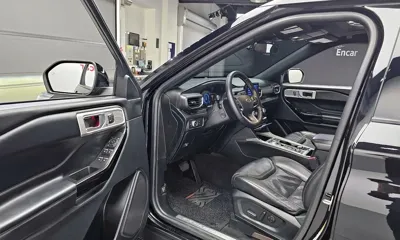 Ford Explorer 2022, 78234 км, за 24116.28 USD - фото 10