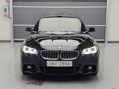 BMW 5-Series · 2016 год