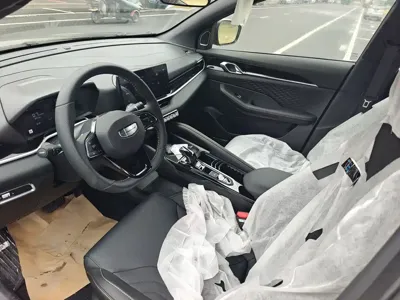 Geely Binyue 2026, 100 км, за 9695.14 USD - фото 22