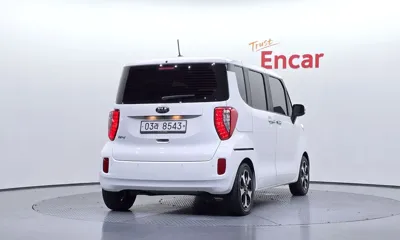 Kia Ray 2017, 89409 км, за 5863.2 USD