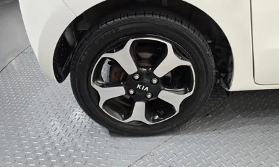 Kia Ray 2017, 89409 км, за 5863.2 USD
