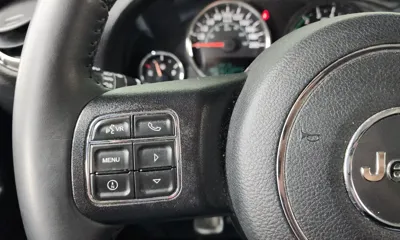 Jeep Wrangler 2016, 97406 км, за 14763.03 USD - фото 16