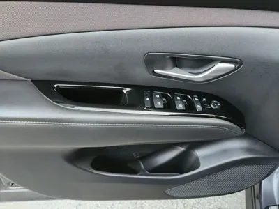 Hyundai Tucson 2021, 93930 км, за 12697.79 USD - фото 19