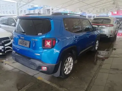 Jeep Renegade 2017, 78300 км, за 4116.9 USD - фото 7