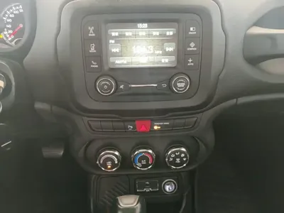 Jeep Renegade 2017, 78300 км, за 4116.9 USD - фото 13