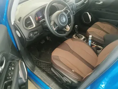 Jeep Renegade 2017, 78300 км, за 4116.9 USD - фото 16
