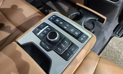 Genesis G80 2017, 108410 км, за 9580.44 USD - фото 19