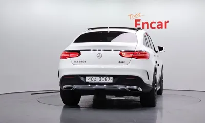 Mercedes-Benz GLE-Class 2018, 129865 км, за 20021.01 USD