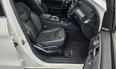 Mercedes-Benz GLE-Class 2018, 129865 км, за 20021.01 USD - фото 26