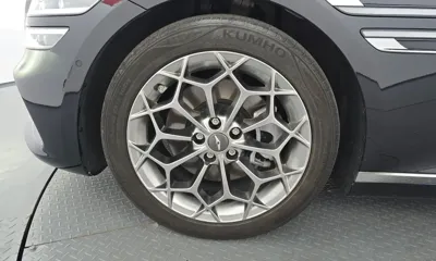 Genesis G80 2021, 159321 км, за 18000.38 USD