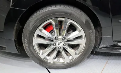 Kia Canival 2015, 138649 км, за 7540.79 USD