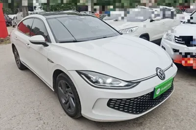 Volkswagen Lamando 2024, 26600 км, за 16351 USD