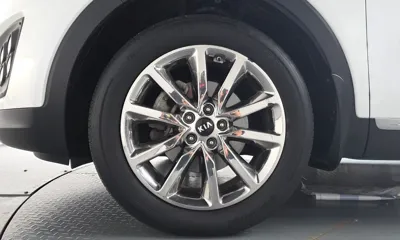 Kia Sorento 2016, 139850 км, за 8205.33 USD