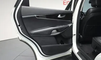 Kia Sorento 2016, 139850 км, за 8205.33 USD - фото 25