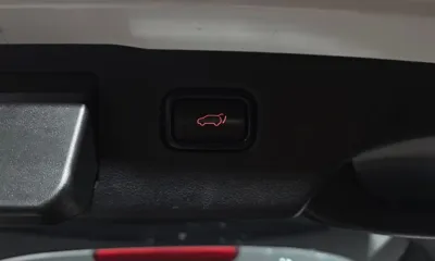 Kia Sorento 2016, 139850 км, за 8205.33 USD - фото 31
