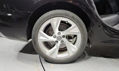 Audi A4 2020, 74043 км, за 15595.13 USD