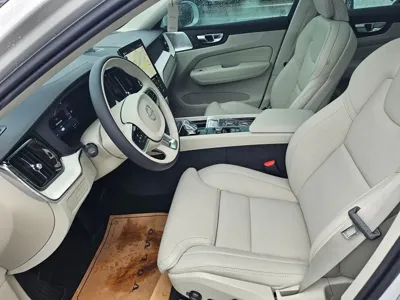 Volvo XC60 2026, 1300 км, за 58509.03 USD - фото 15