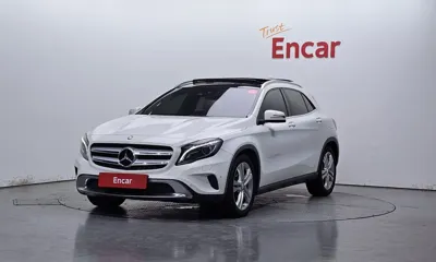 Mercedes-Benz GLA-Class · 2017 год