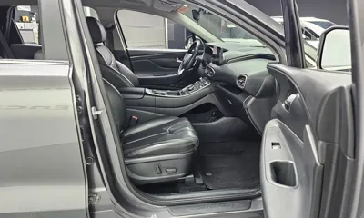 Hyundai Santafe 2021, 59306 км, за 13615.64 USD - фото 26