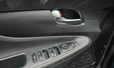 Hyundai Santafe 2021, 59306 км, за 13615.64 USD - фото 27