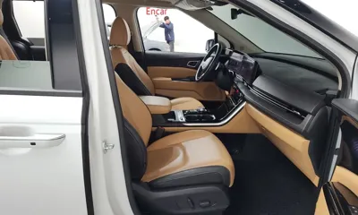Kia Canival 2022, 59111 км, за 24028.12 USD - фото 11